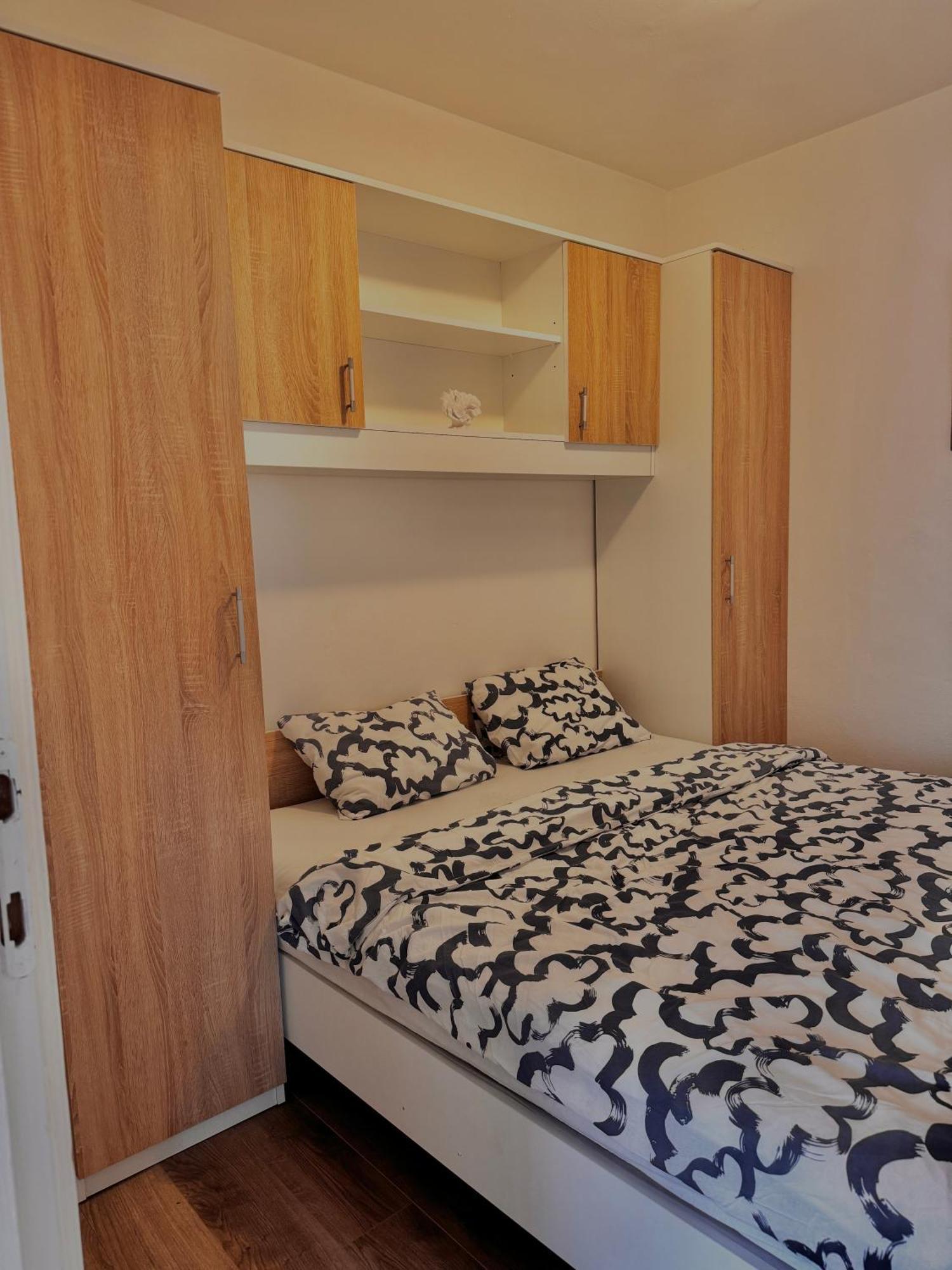 Apartman Histria Пула Экстерьер фото
